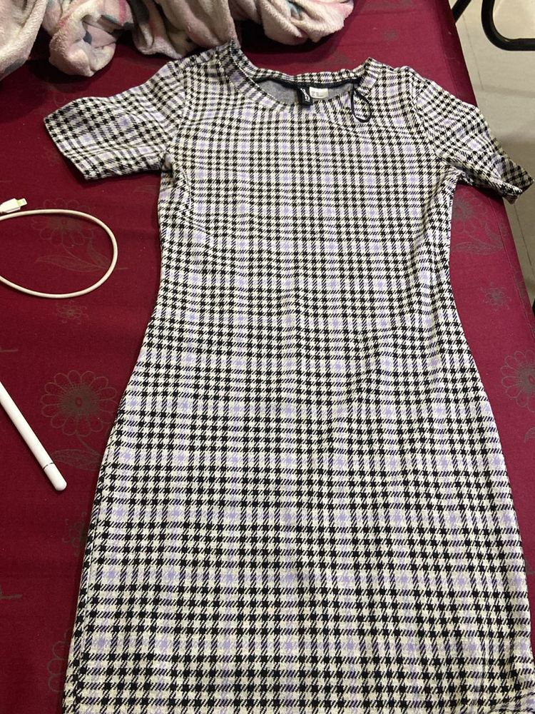 Formal H&amp;M Bodycon Checkered Dress💙