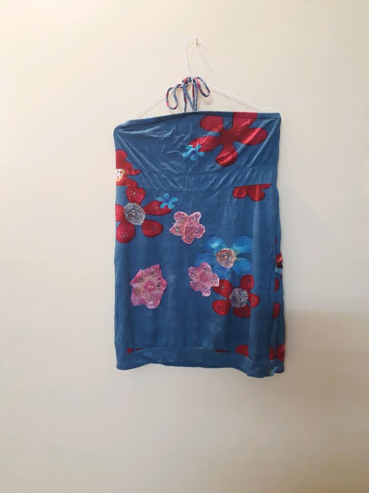 A Casual Dress With Neck String