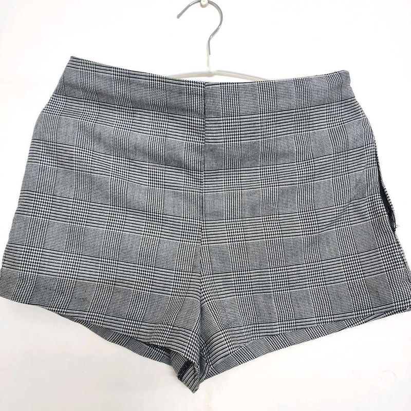 Checkered Shorts By FOREVER 21