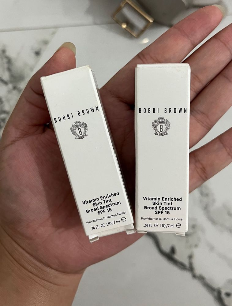 Bobbi Brown Skin Tint