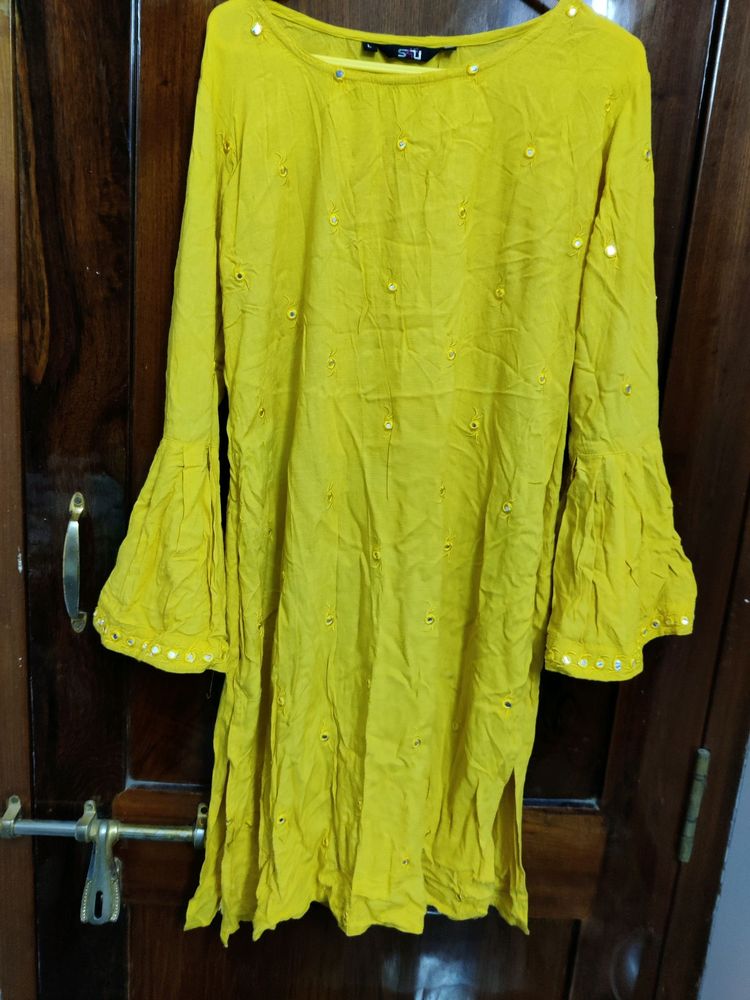 Yellow top