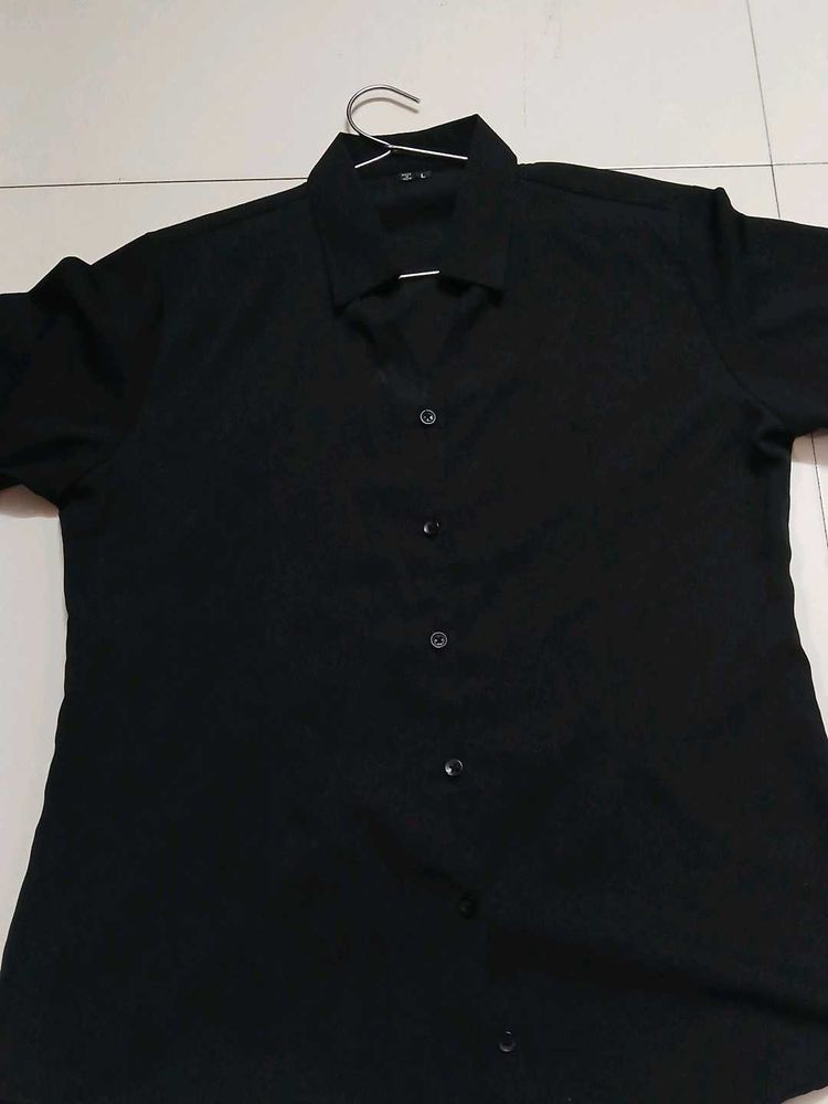 Black Short Sleeve Shirt