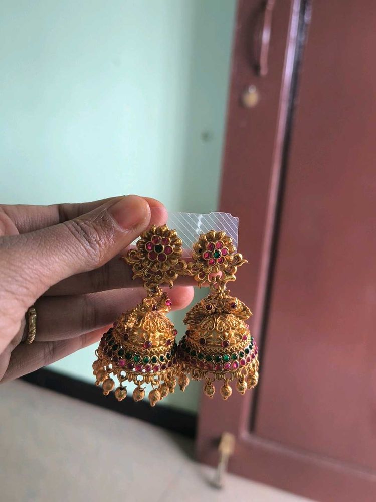 Elegant Antique Jumka