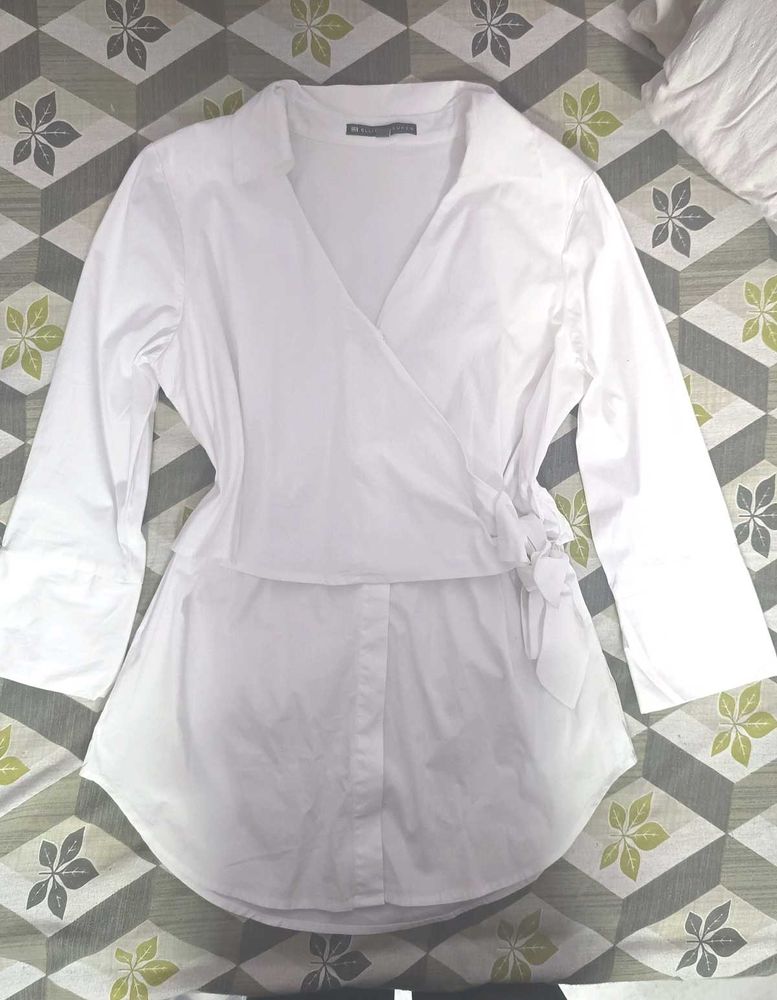 V-neck Tie Up Shirt