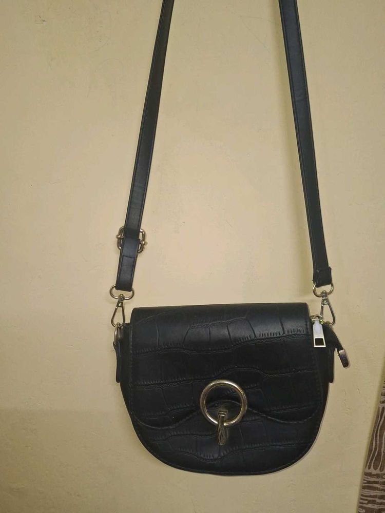 Black Croc Embossed Crossbody Bag