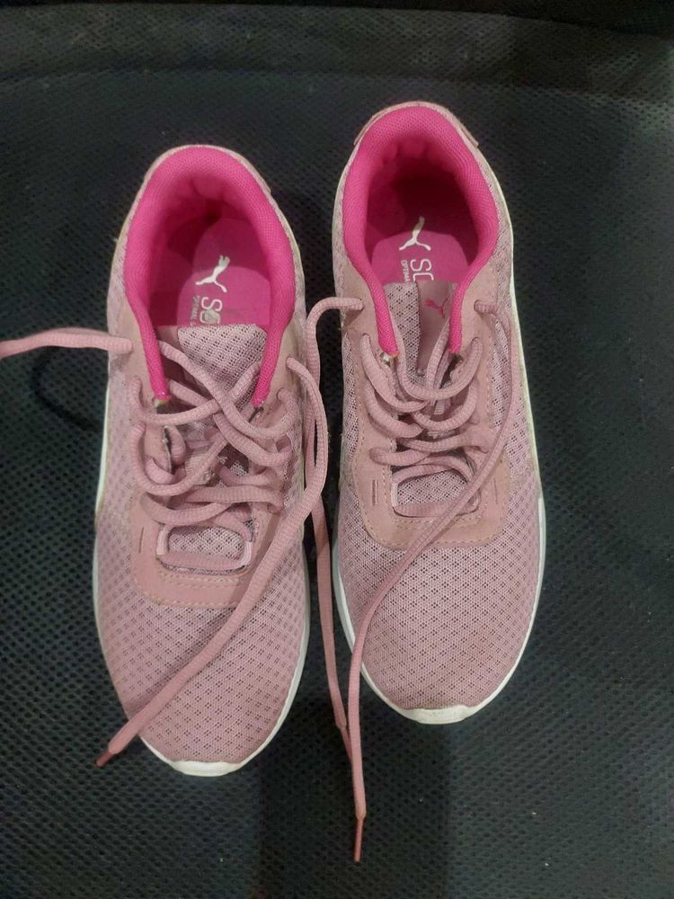 Puma Original Running Shoes - Like New