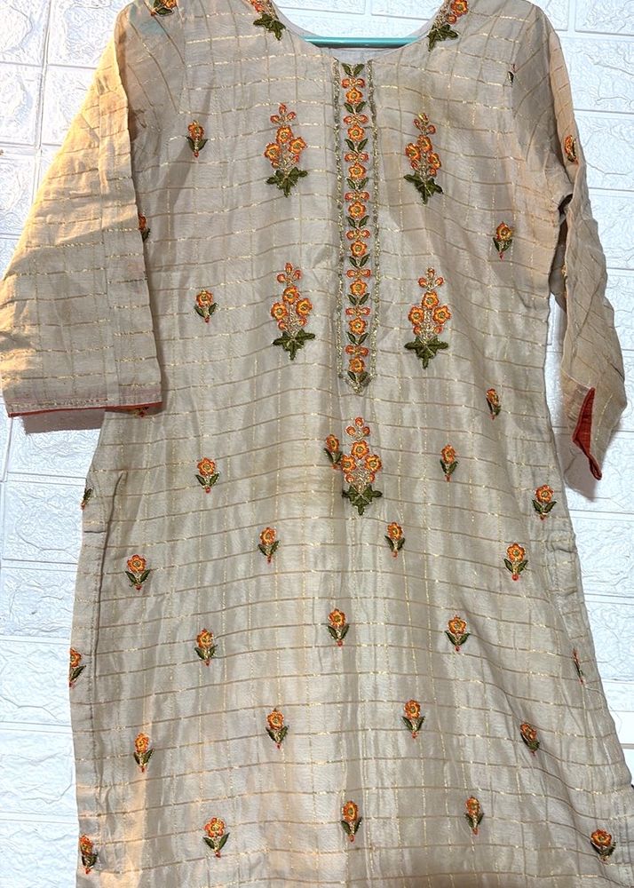 2pc kurta and duppata , with beautiful embroidery