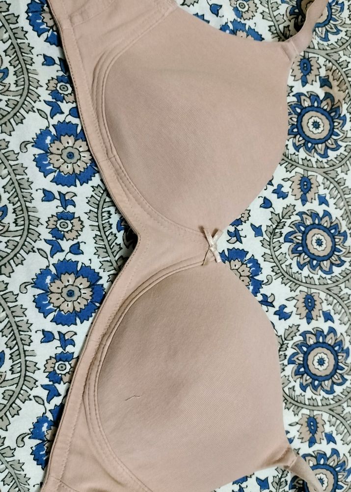 Nude Zivama Bra