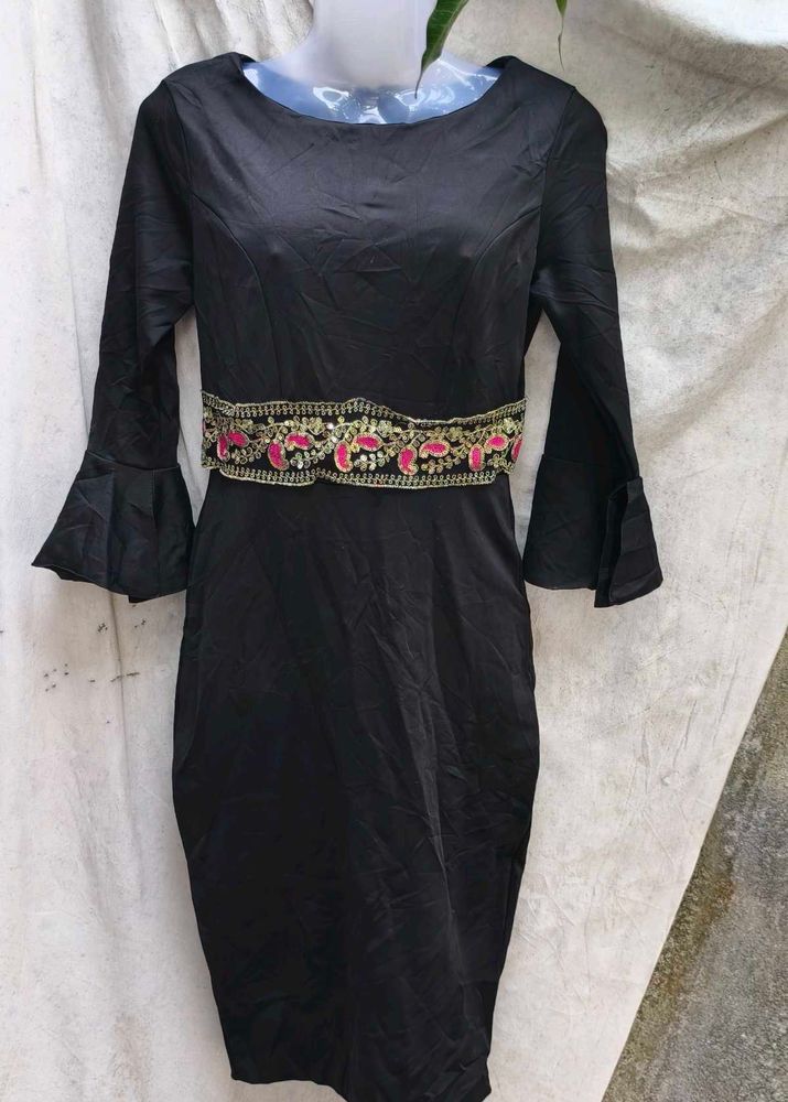 I. SEXY BODYCON