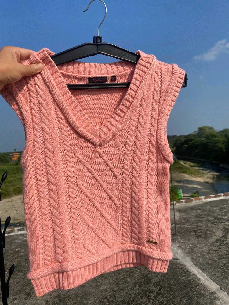 Pink half sweater