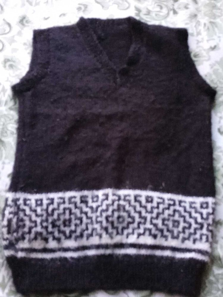 Handmade Knitted Vest