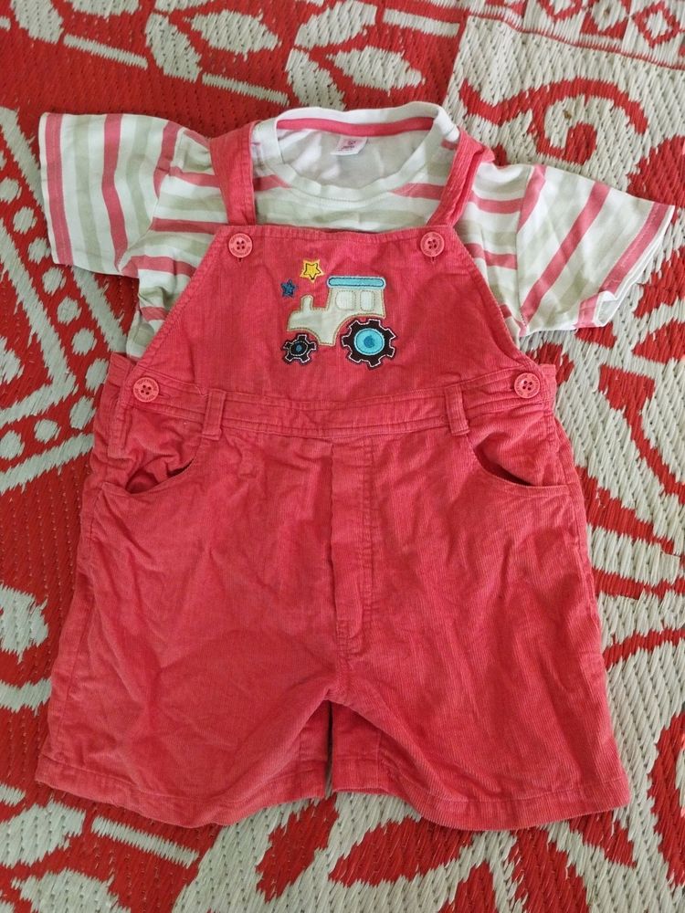 New Offer.. 70% Off For Unisex Kids Wear..pink Colour Jumpsuits... No Damages At All.. Rarely Used One... Grab It Soon