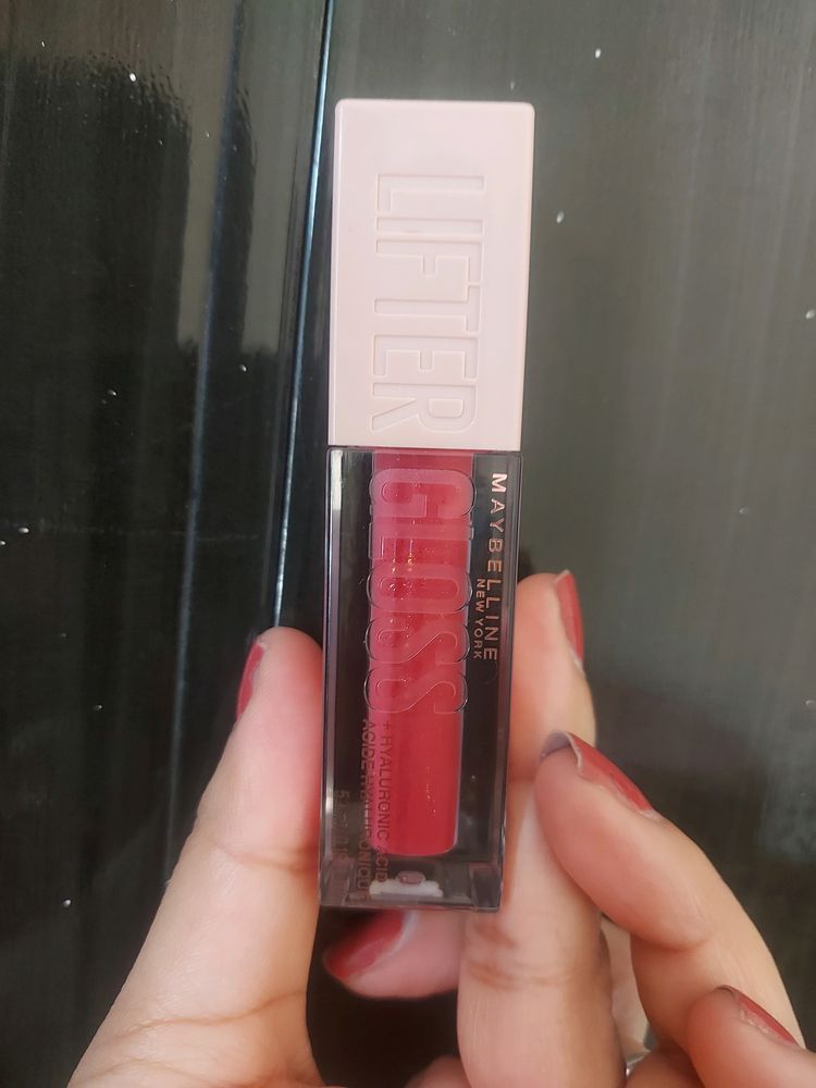 Maybelline New York Lifter Gloss (Petal)