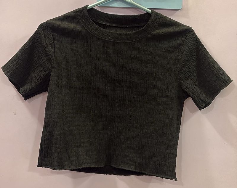 Cropped Ribbed Knit Top