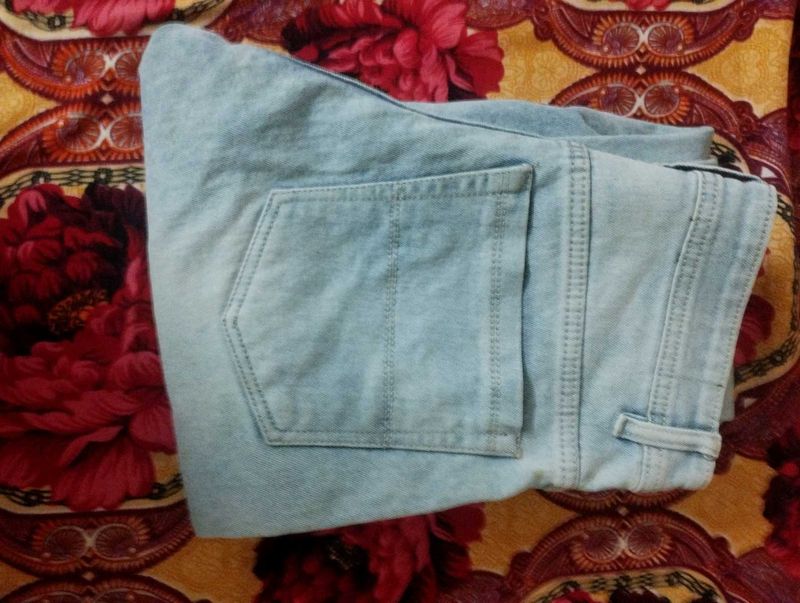 Light Wash Denim Jeans