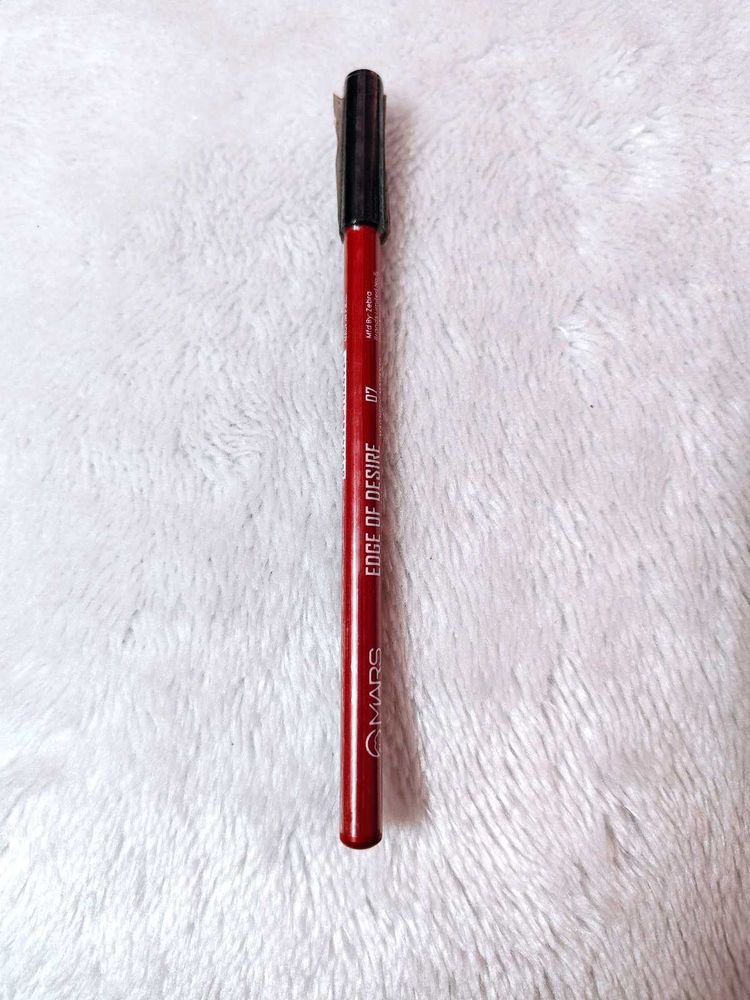 MARS Matte Liner | One Swipe Smooth Application |