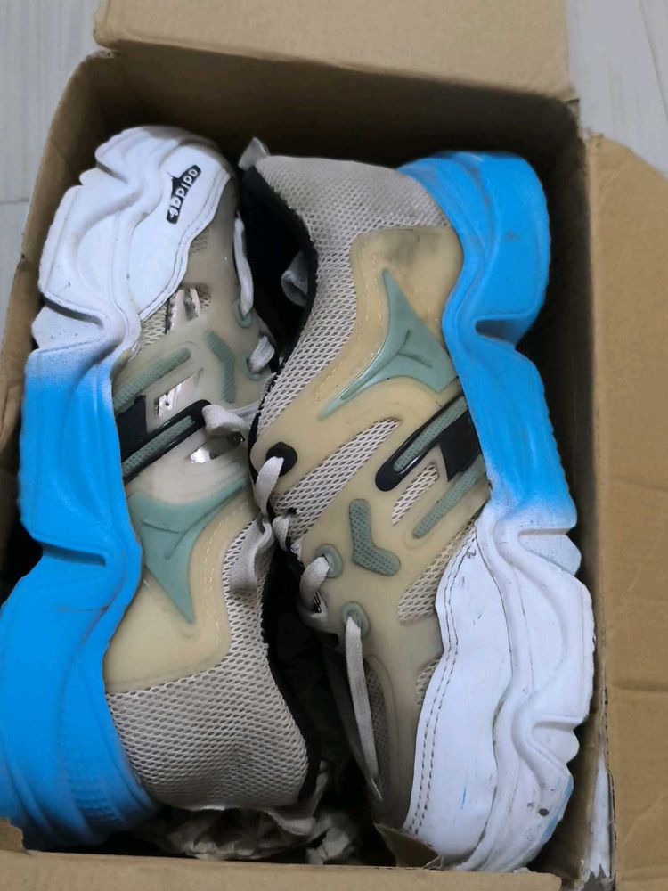 Adidas Ozweego TR Sneakers
