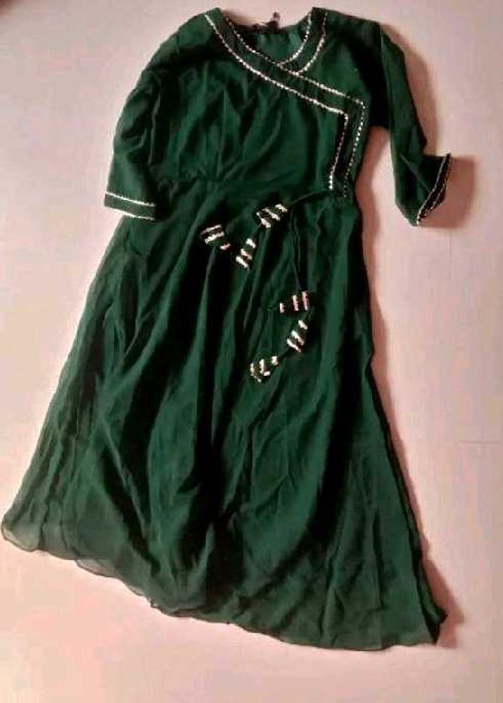 Beautiful Green Gown With Dupatta