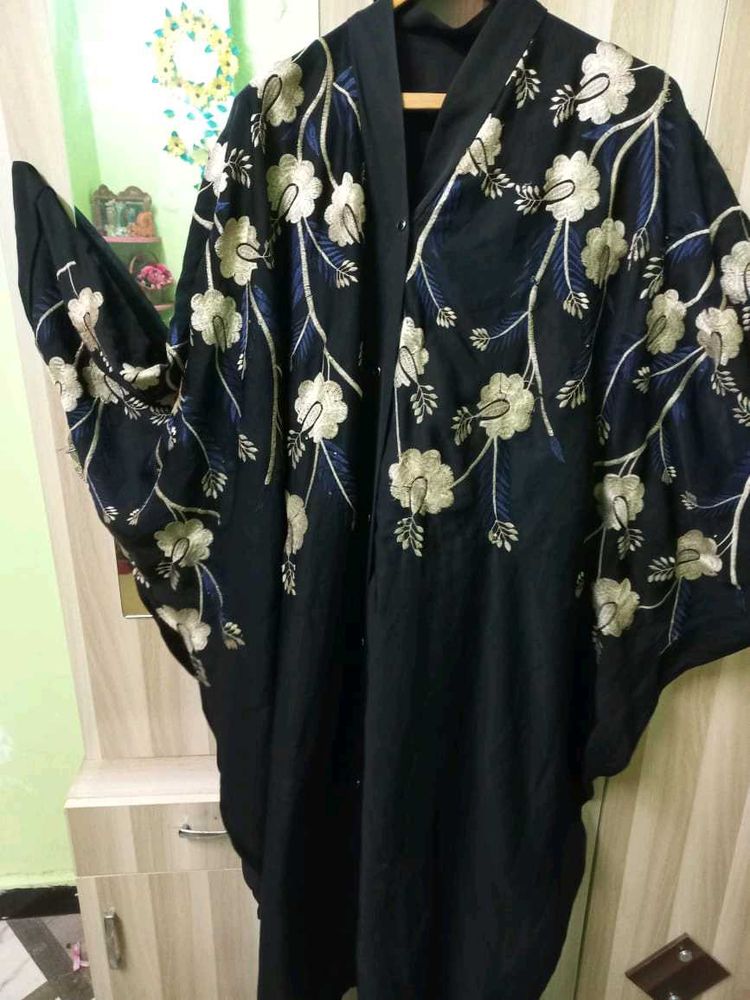 Floral Embroidered Black Abaya Free Size