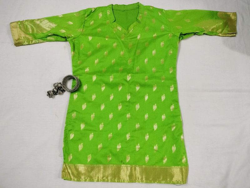Straight Fit Kurti