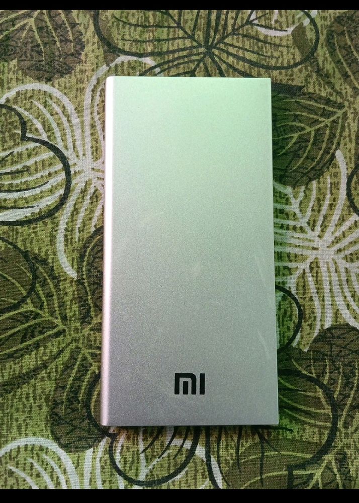 Mi Power Bank ( 25000mAh &amp; 33.5wh)