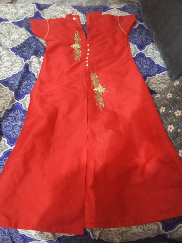 Red Embroidered silk Kurta
