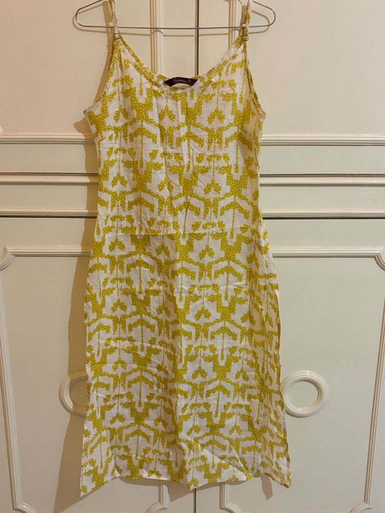 Noodle Strap Yellow Kurta