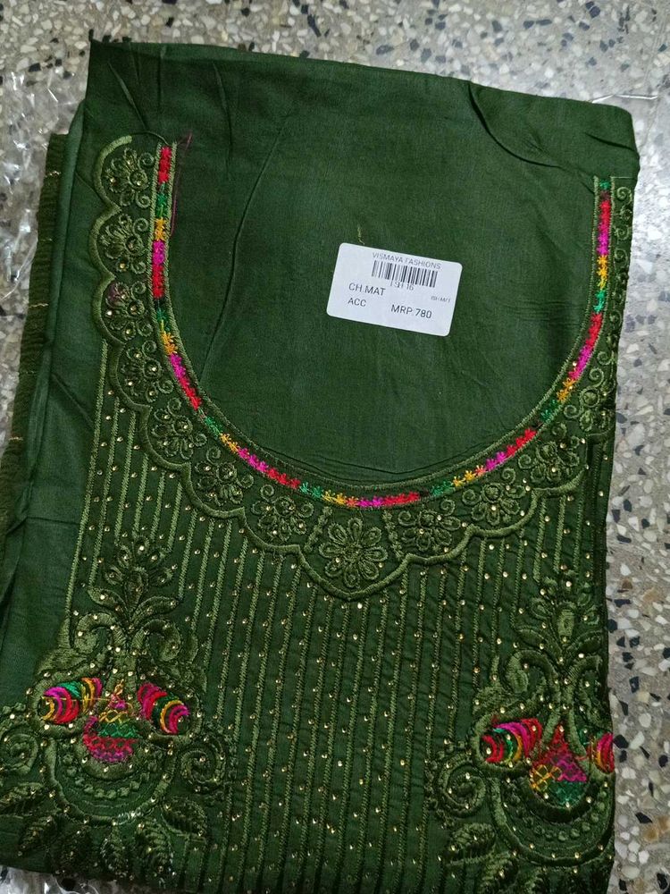 New  Dress Material For Grabs