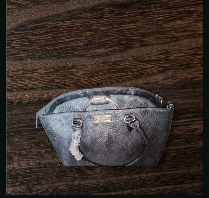 Elegant Handbag