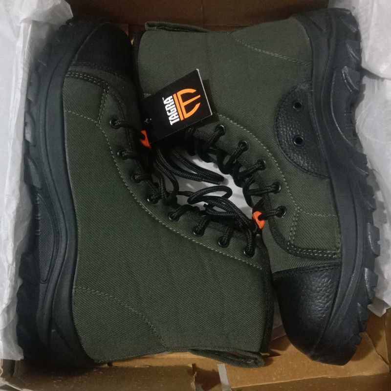 Tagra Green Boots
