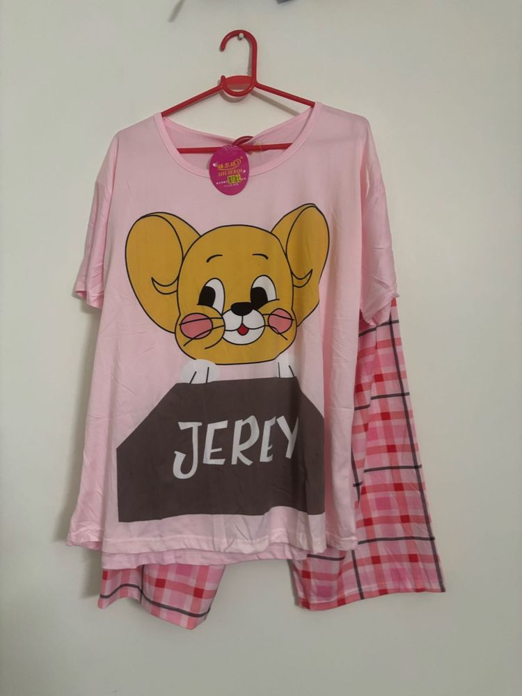 New with tags Pajama Set