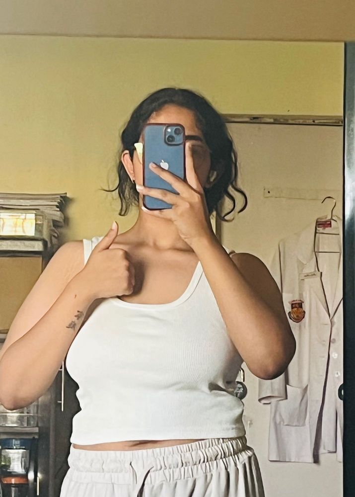 7 Differnt Types Of Crop Tops