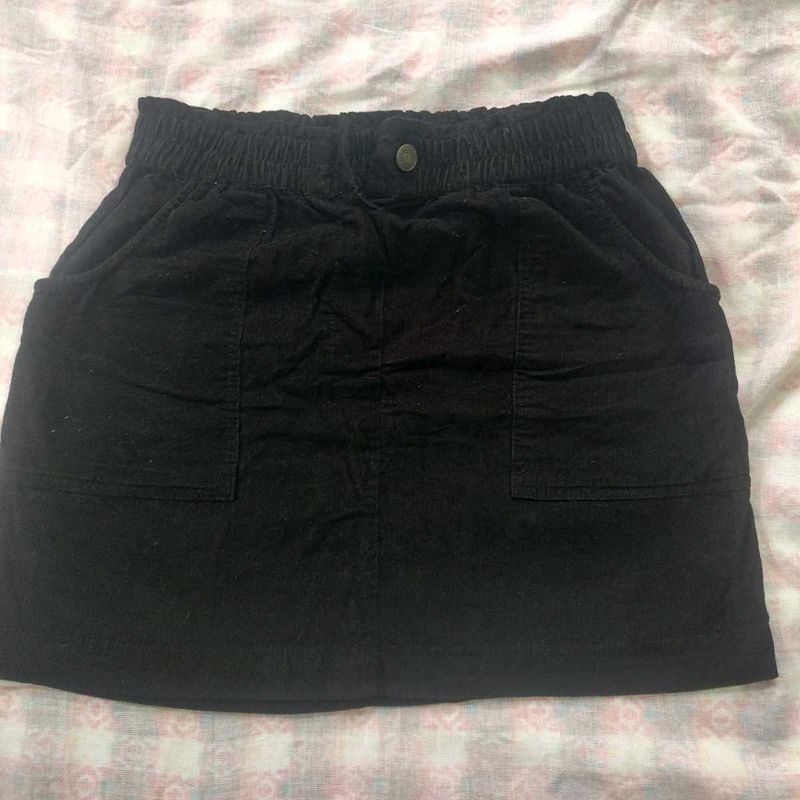 Corduroy Black Skirt 🖤
