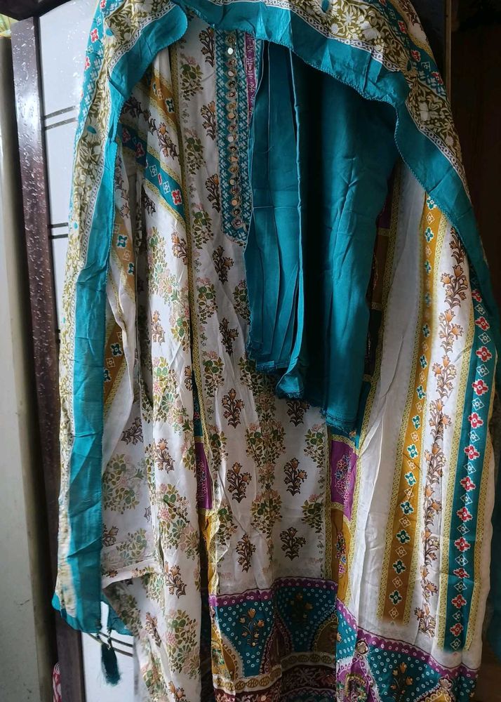 🔥 Only Today&#39;s Offer 🔥 Unstitched Muslin Dress