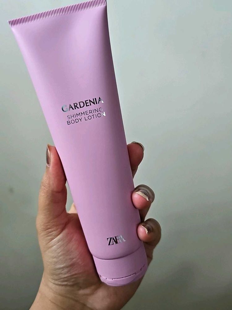Zara GARDENIA and VIOLET BLOSSOM shimmer Body Loti