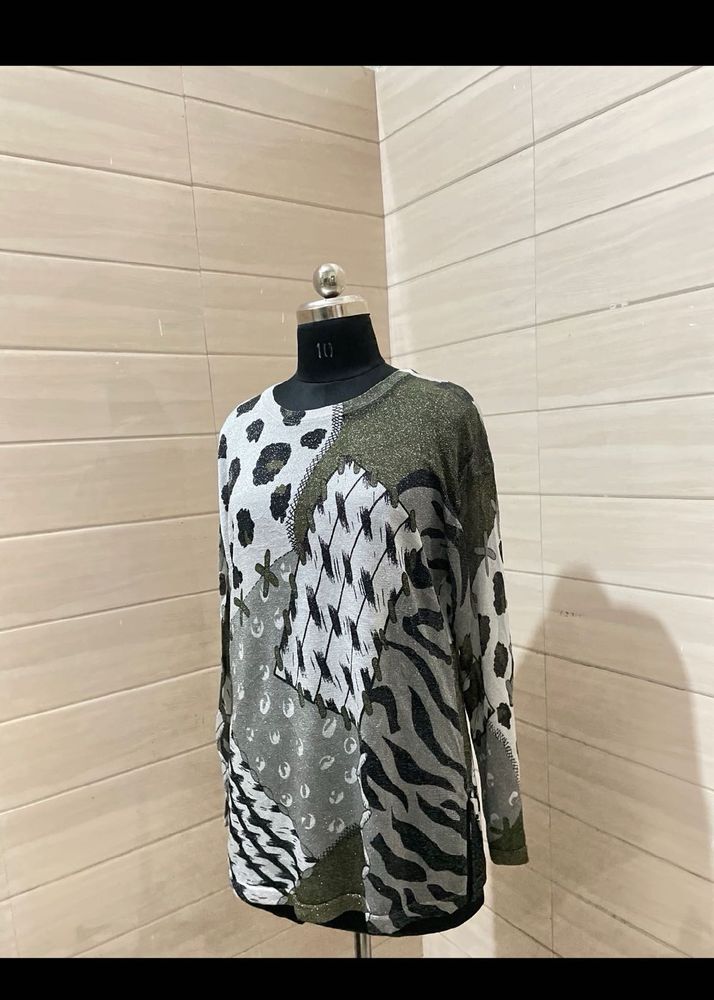 Jaguar Oversized glitter Animal Print Long Sleeve