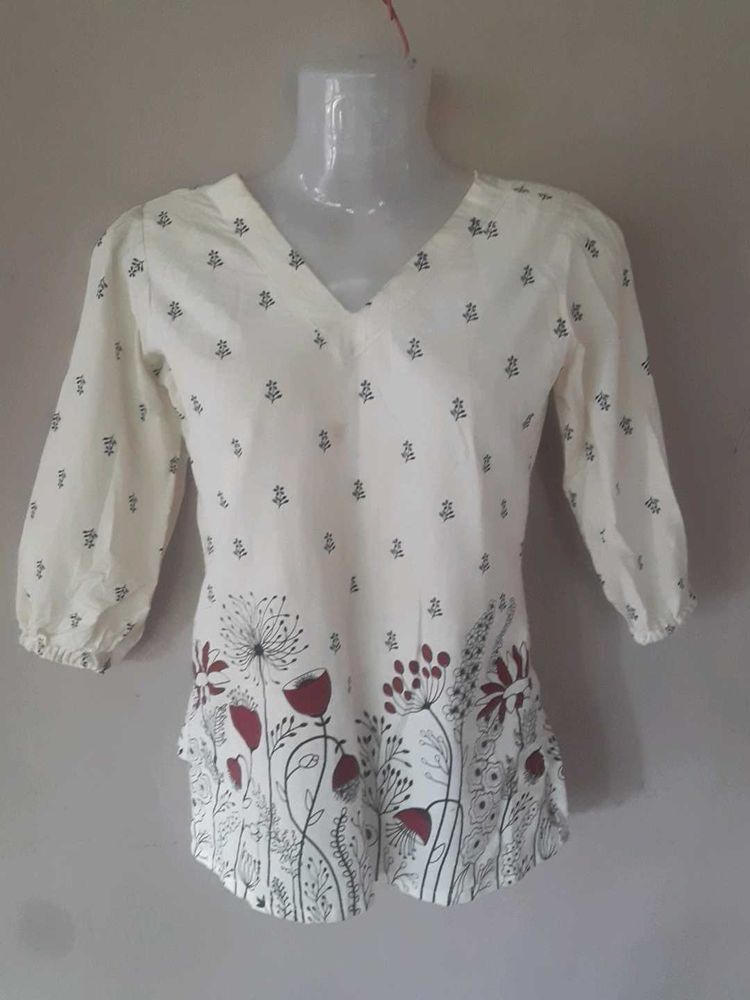 Floral Print 3/4 Sleeve Top