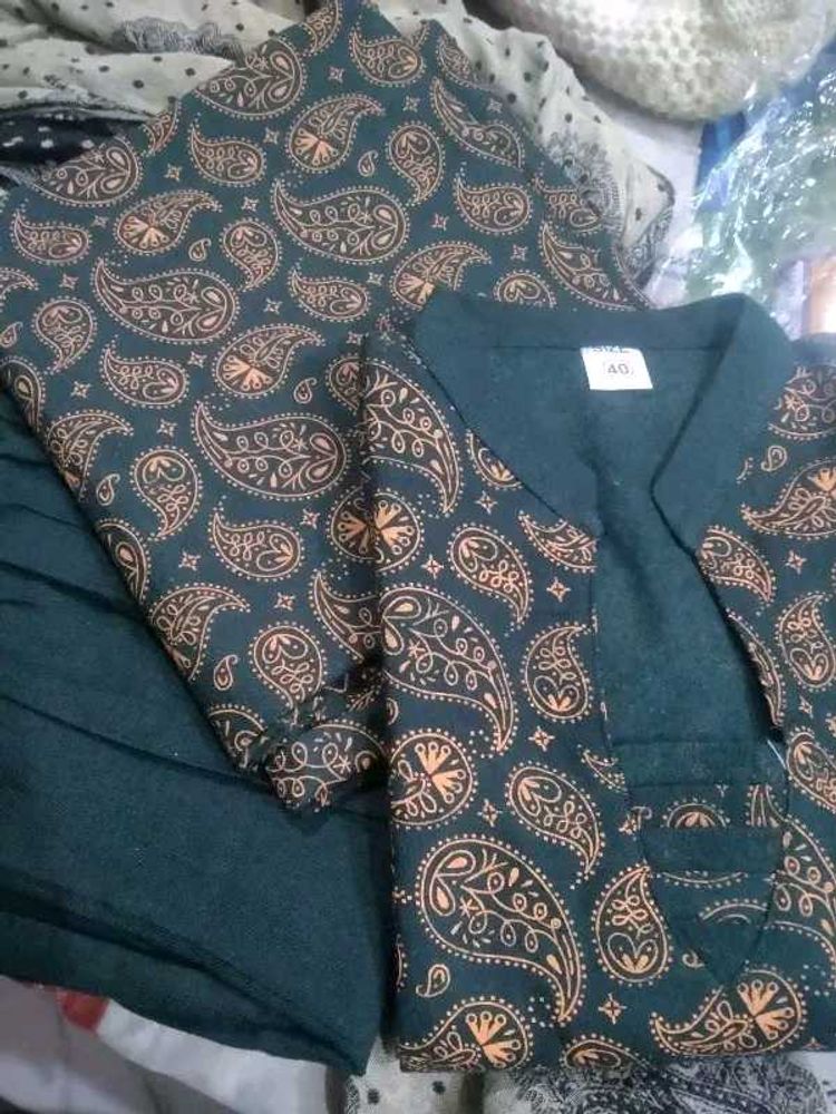 Green Paisley winter Kurta Set