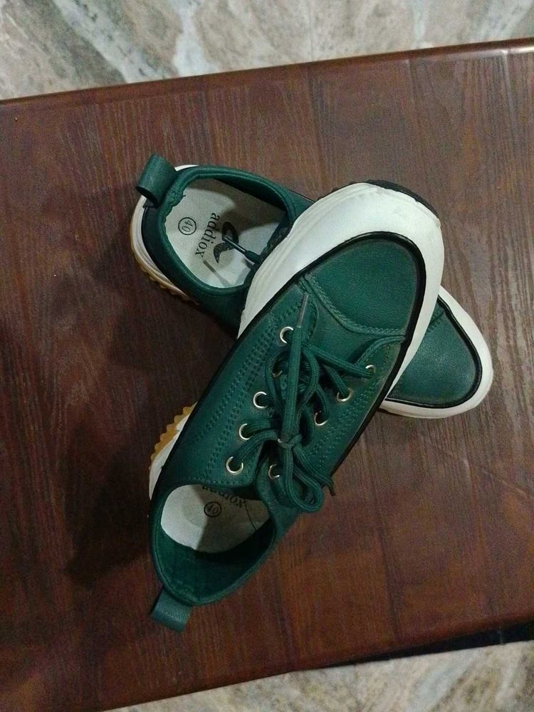 Green Addiox Canvas Shoes Size 40