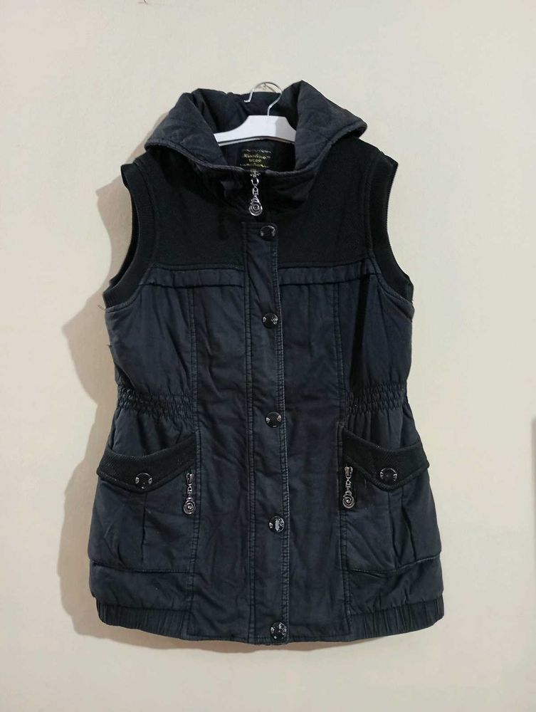 Sleeveless Quilted Vest