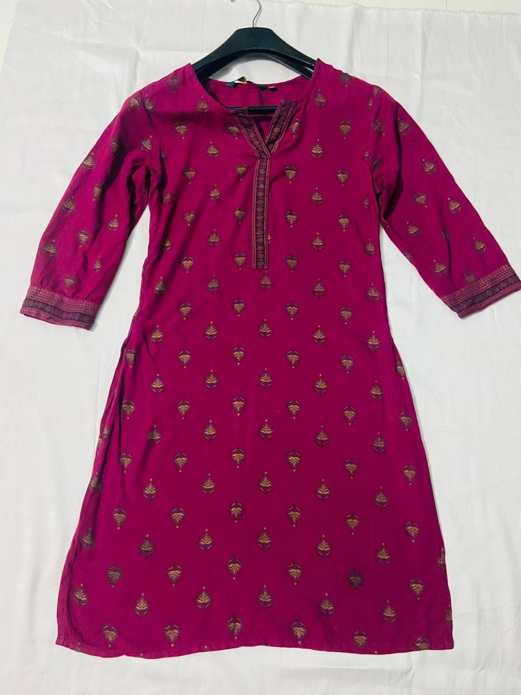 Ladies Avaasa Kurta