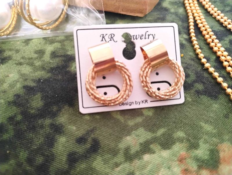 KR Jewelry Earrings