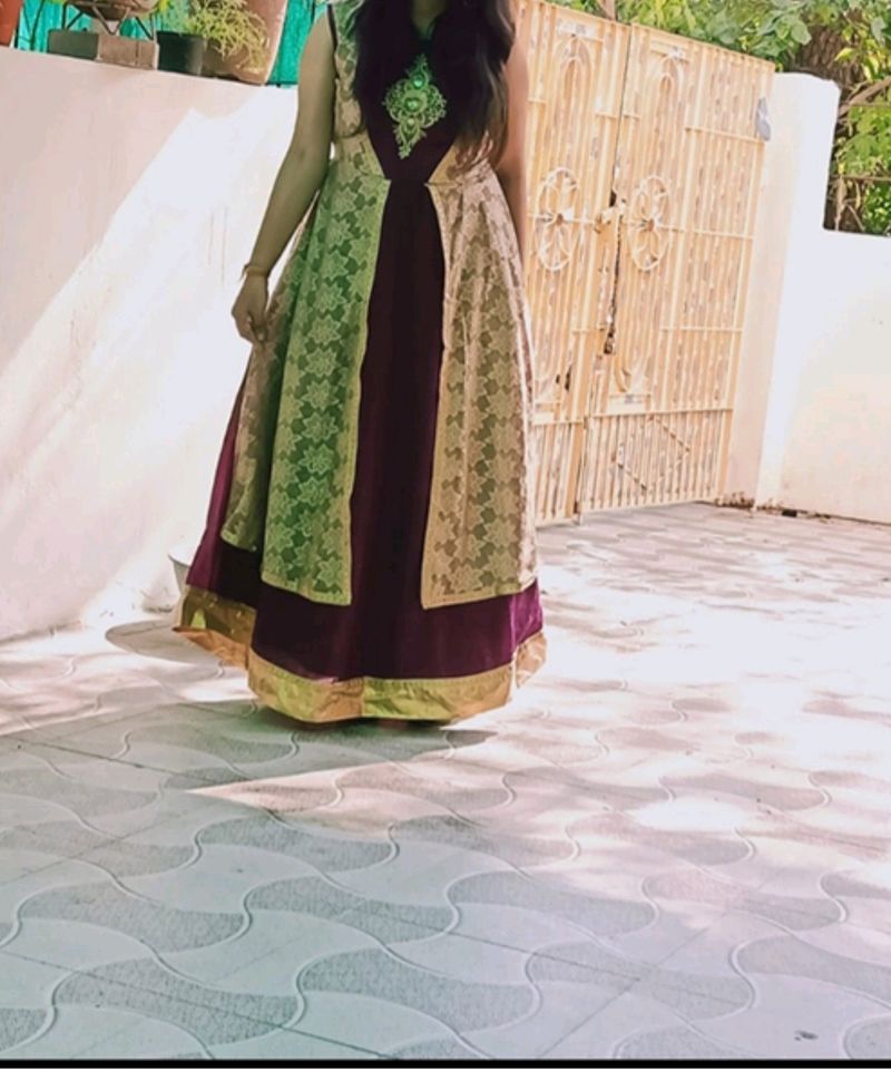 Cute Party Wear Gown