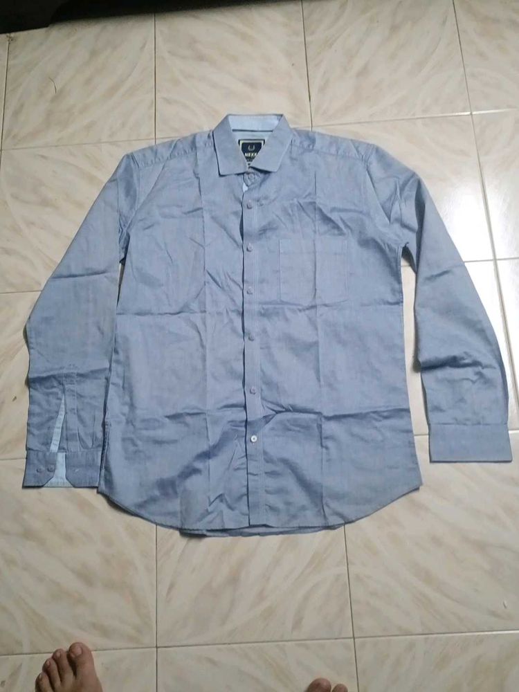 Branded Men&#39;s Blue Shirt
