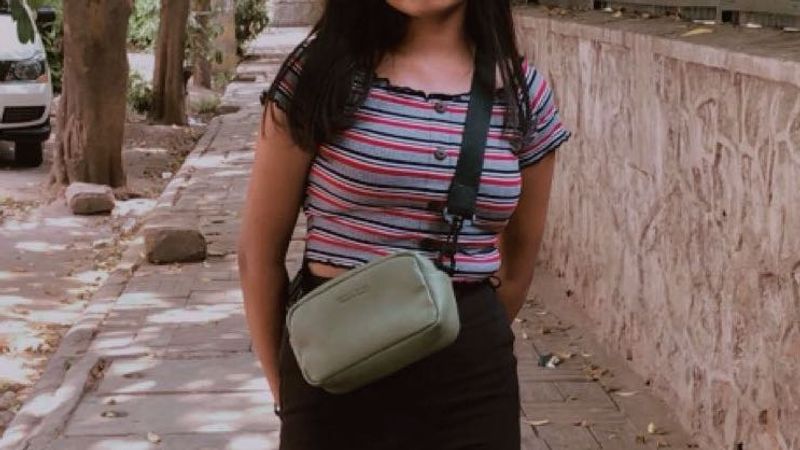 Red Crop Top Casual