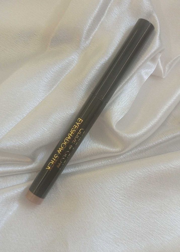 Eyeshadow Stick