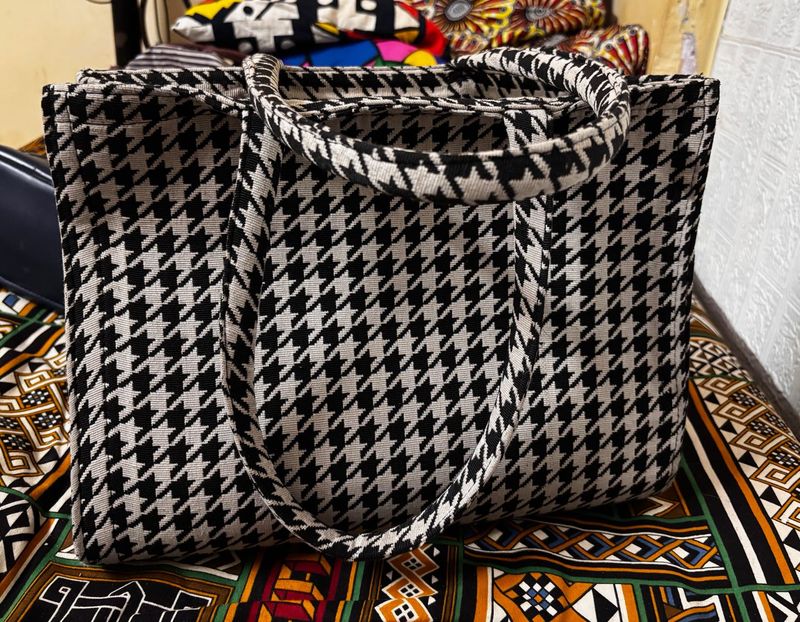 Houndstooth Tote Bag