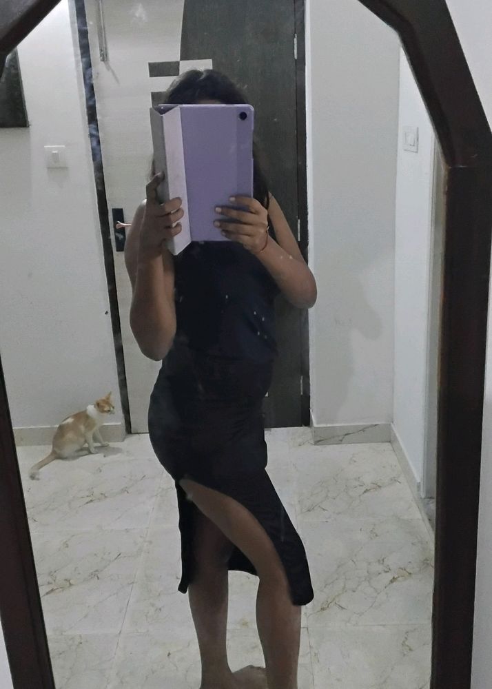 Cut Out Pencil Skirt