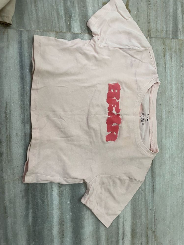 Pink Graphic Print Cropped Tee