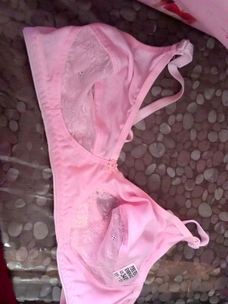 New Bra With Teg  and Stylish Net.